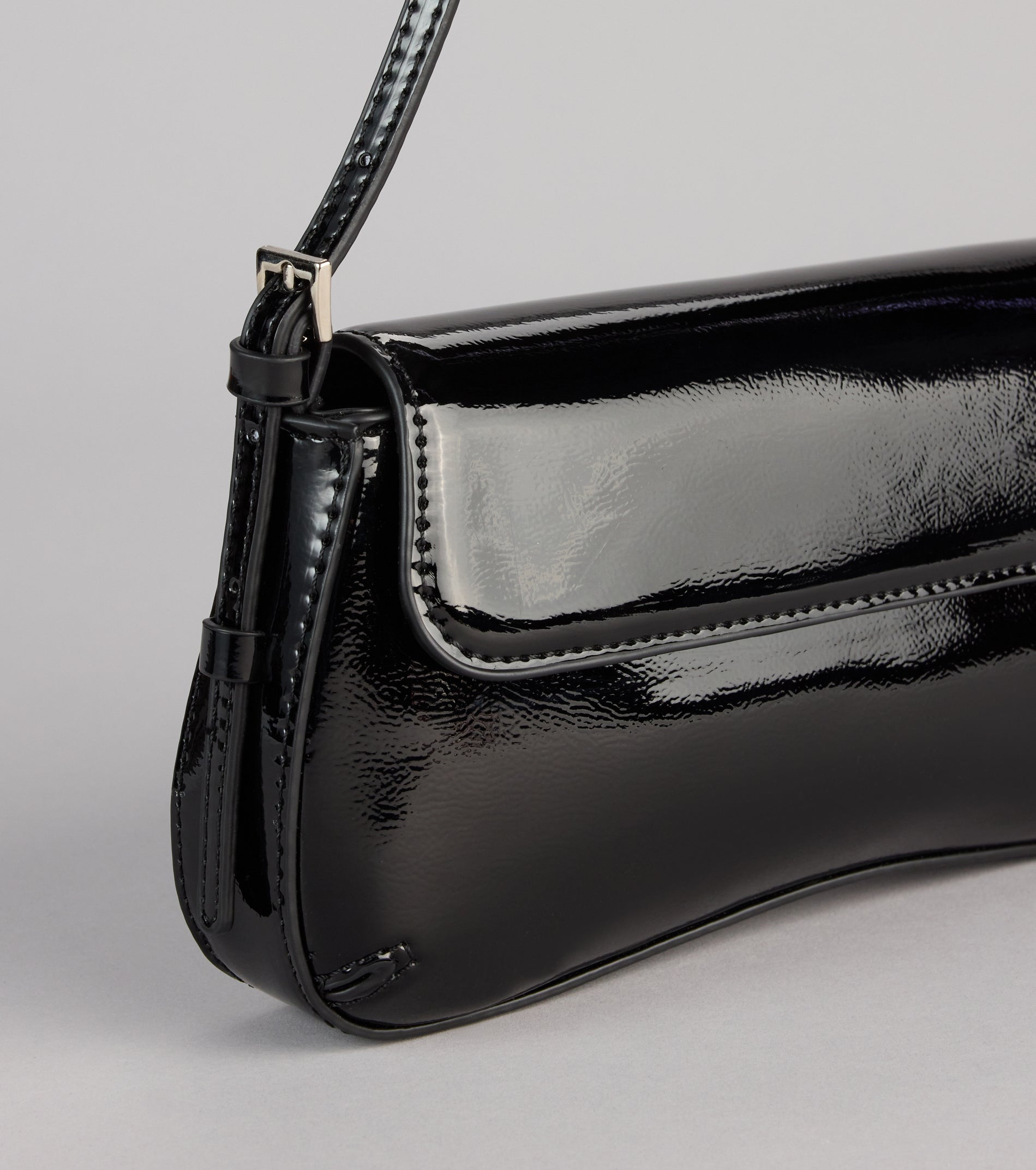 High Gloss Moment Shoulder Bag